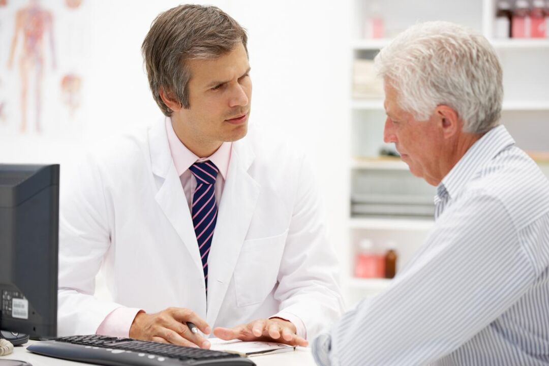 zdravnik bolniku predpiše zdravila za prostatitis